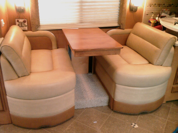 RV FURNITURE, MOTORHOME FURNITURE, RV DINETTE, MOTORHOME DINETTE, RV CUSTOM FURNITURE