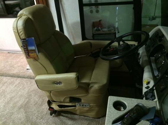 flexsteel rv chair, rv furniture, motorhome captains chair, flexsteel rv seating, flexsteel captains chair,