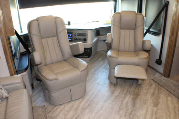 Villa Captains Chair, Flexsteel Captain Chair, RV Furniture, Flexsteel RV Furniture